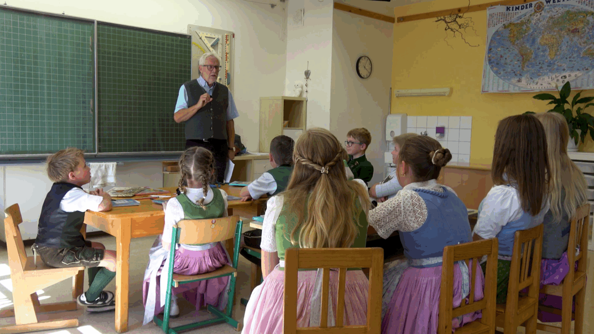 ARF-Dialektschule