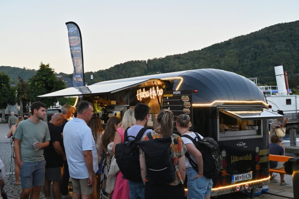 Streetfood Festival Gmunden: A Global Culinary Feast in Salzkammergut