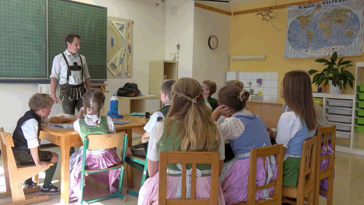 ARF-Dialektschule